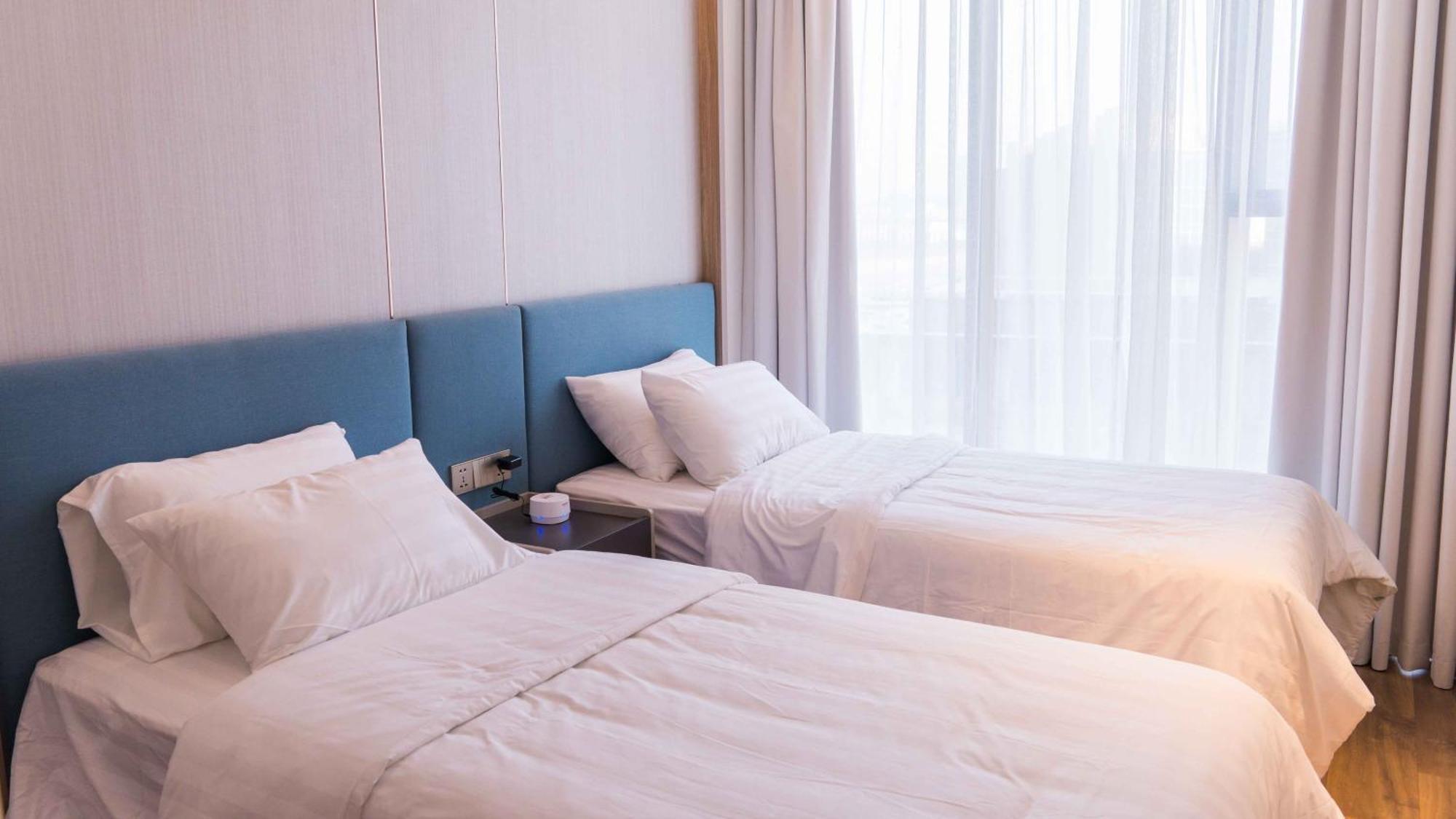 A La Carte Ha Long Bay Managed By Anstay Room photo